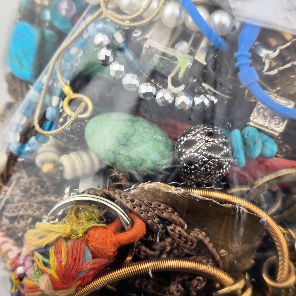 7lb Jewelry Craft Bag #2 - Bulk Lot Assorted Upcycle Broken Chains Beads & More - Picture 11 of 11